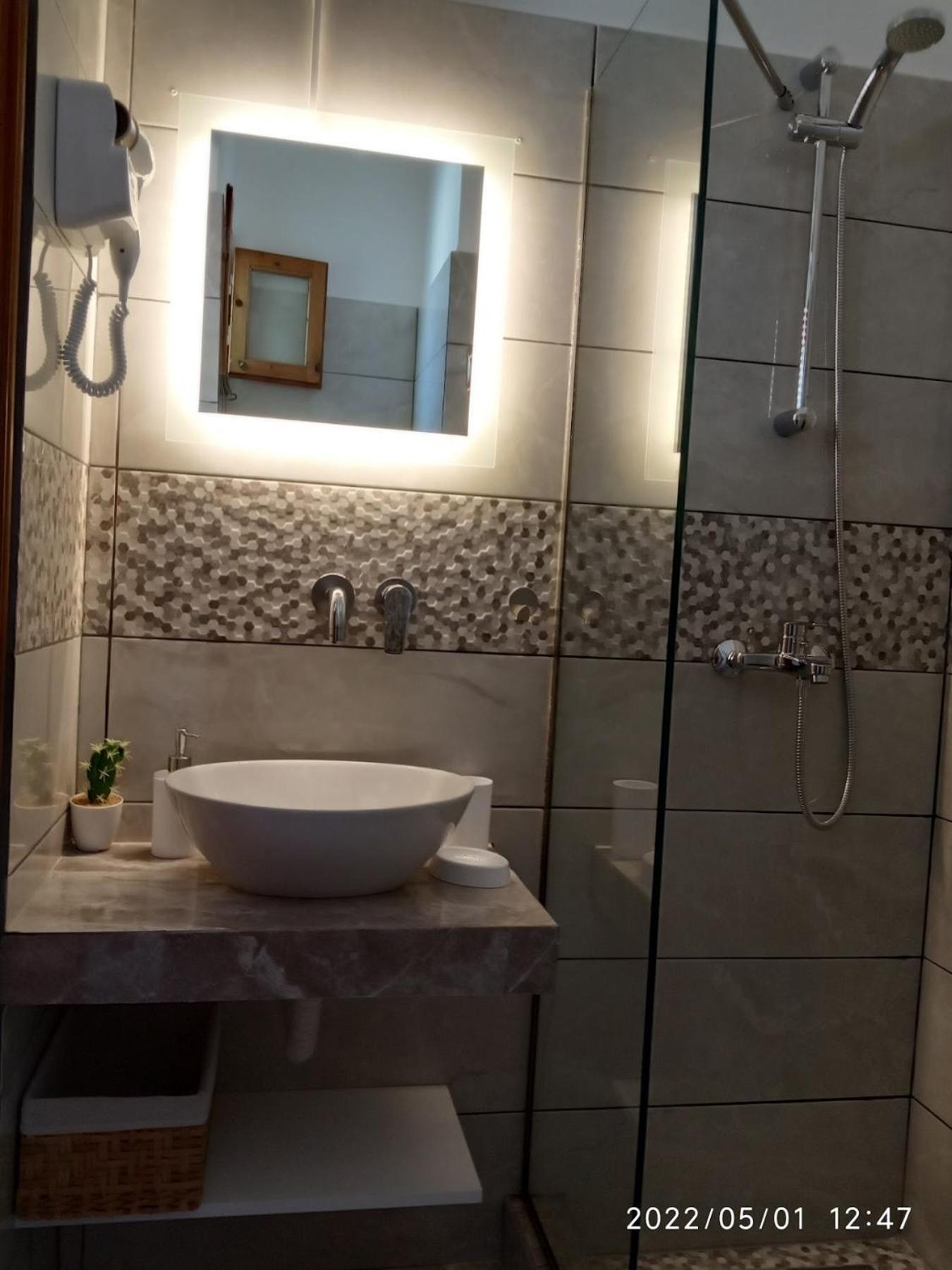 Fofi Apartments Sými Eksteriør bilde