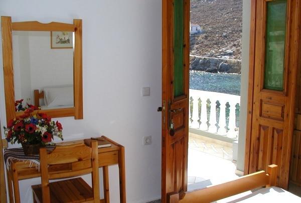 Fofi Apartments Sými Rom bilde